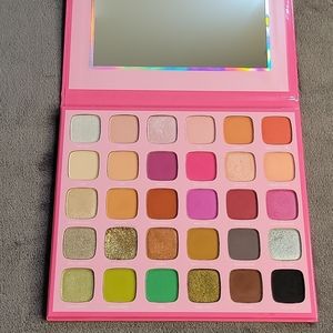 Morphe x Jeffree Star Artistry Palette